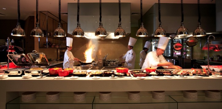 about-our-bangkok-city-hotel-experience-best-buffet-in-bangkok-2