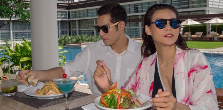 bangkok-city-hotel-pool-bar1-2