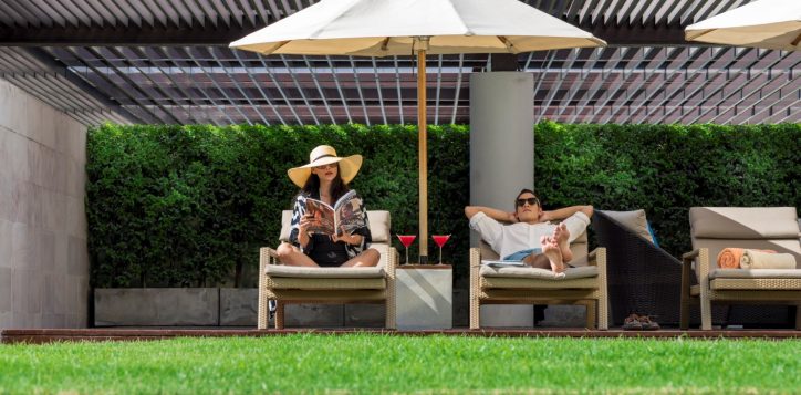 bangkok-city-hotel-swimming-pool-full-011-2