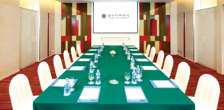 meeting-events-delta-boardroom-2