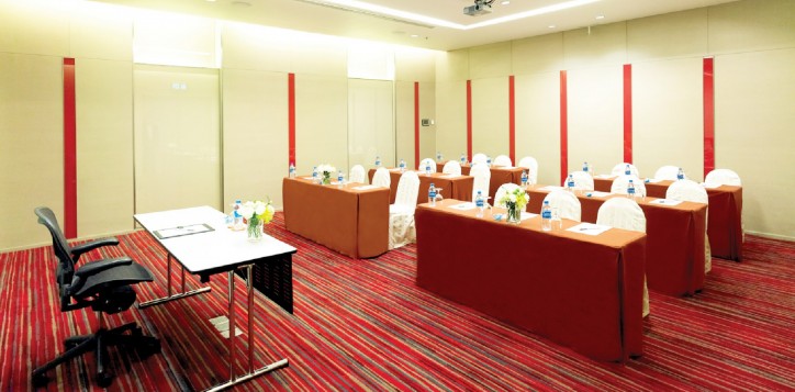 meeting-events-delta-classroom-2