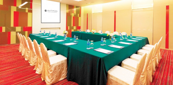 meeting-events-epsilon-u-shape-2