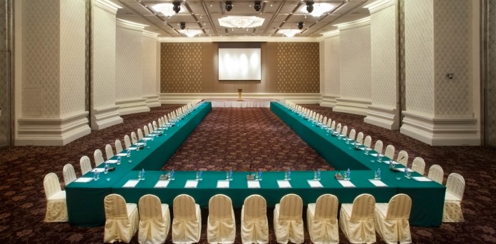 meeting-events-infinity-ballroom-bg-2