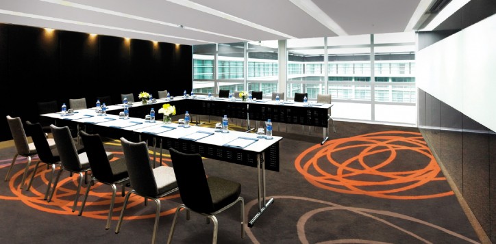 meeting-events-kappa-u-shape-2