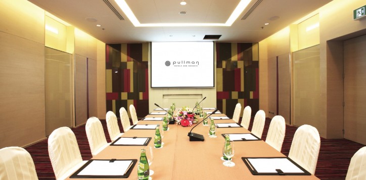 meeting-events-the-second-bg-2