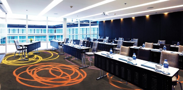 meeting-events-theta-classroom-2