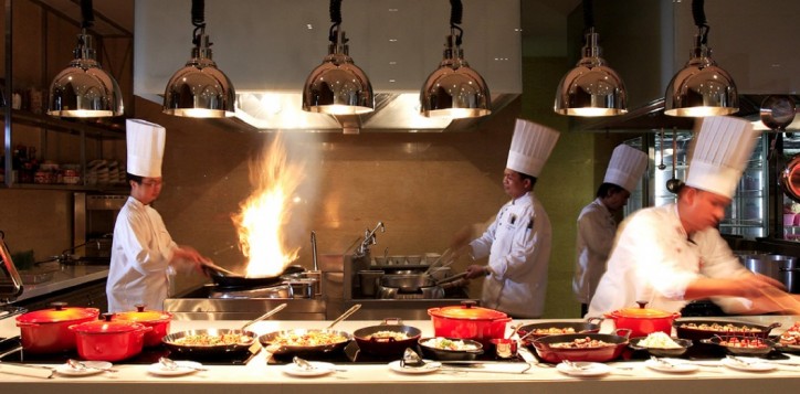 about-our-bangkok-city-hotel-experience-best-buffet-in-bangkok-2-2