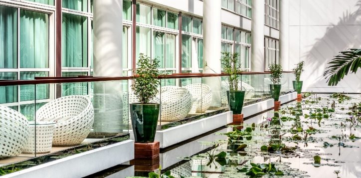 bangkok-city-hotel-deluxe-balcony-4-2