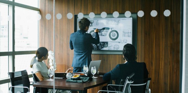 duty-free-shopping1-2