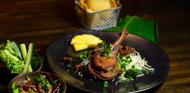 thai-restaurant-in-bangkok1-2-2