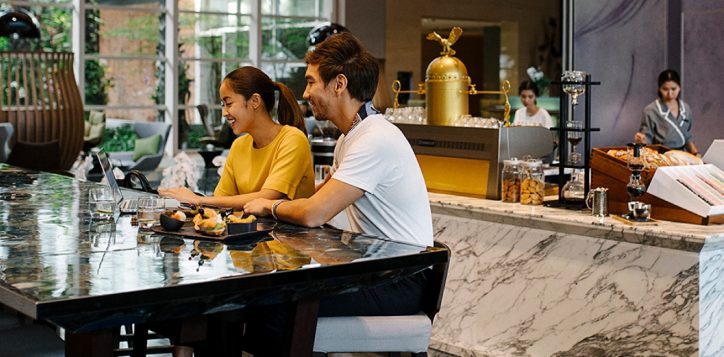 thailand-retail-food-hospitality-services-2