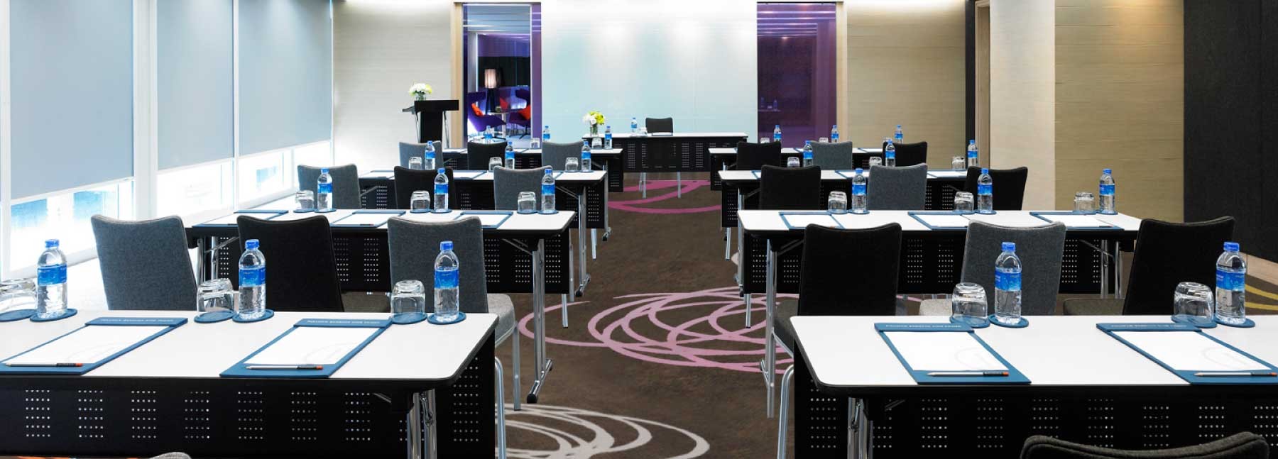 ห้องประชุมและจัดเลี้ยง | โรงแรมพูลแมน คิงเพาเวอร์ กรุงเทพ